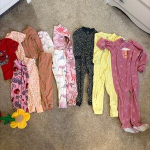 Girl's Pjs Lot Bundle pyjamas 4T set of 8 assorted brands